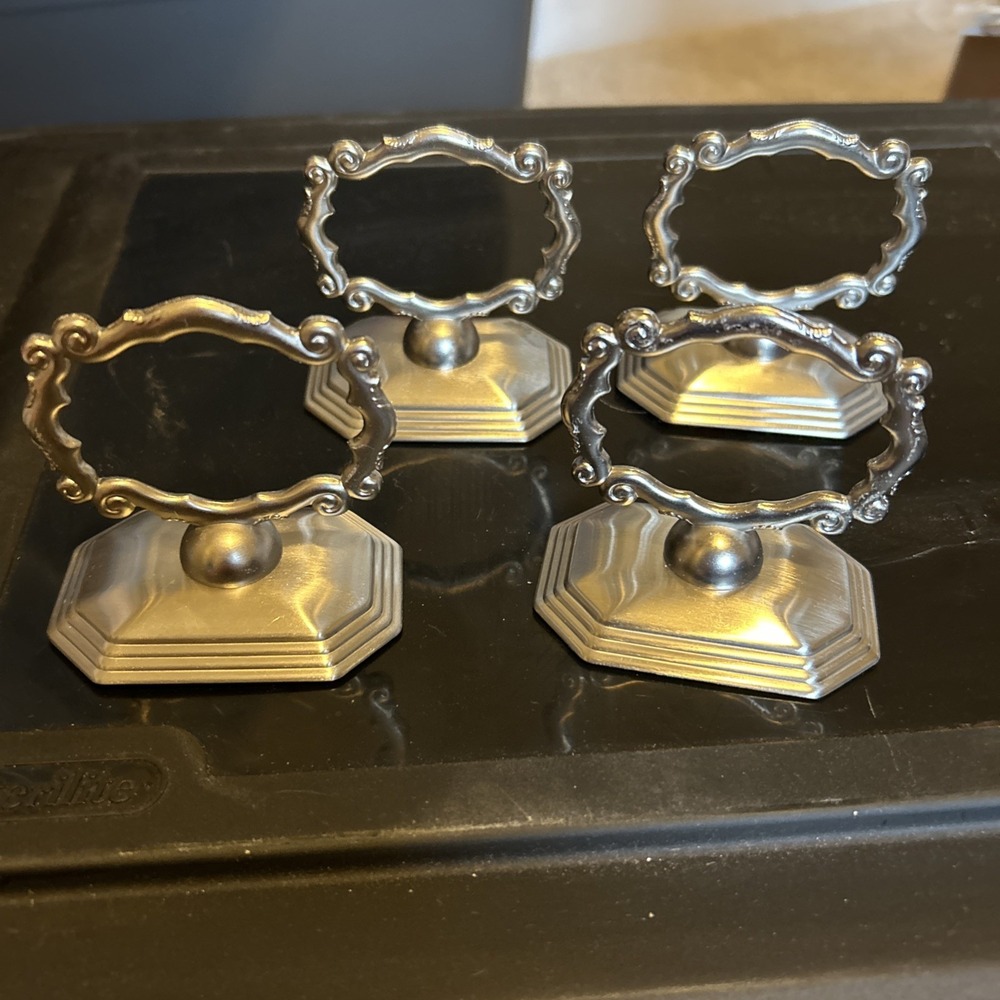 Southern Living At Home Redmont Heirloom Napkin Rings ~ Lot Of 4 no flaws